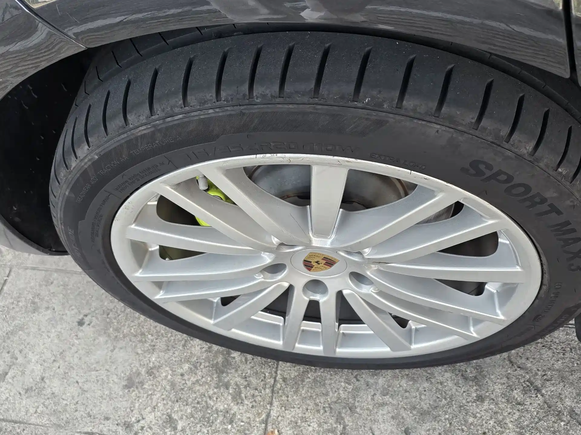 Photo 7 - Porsche Panamera New Energy