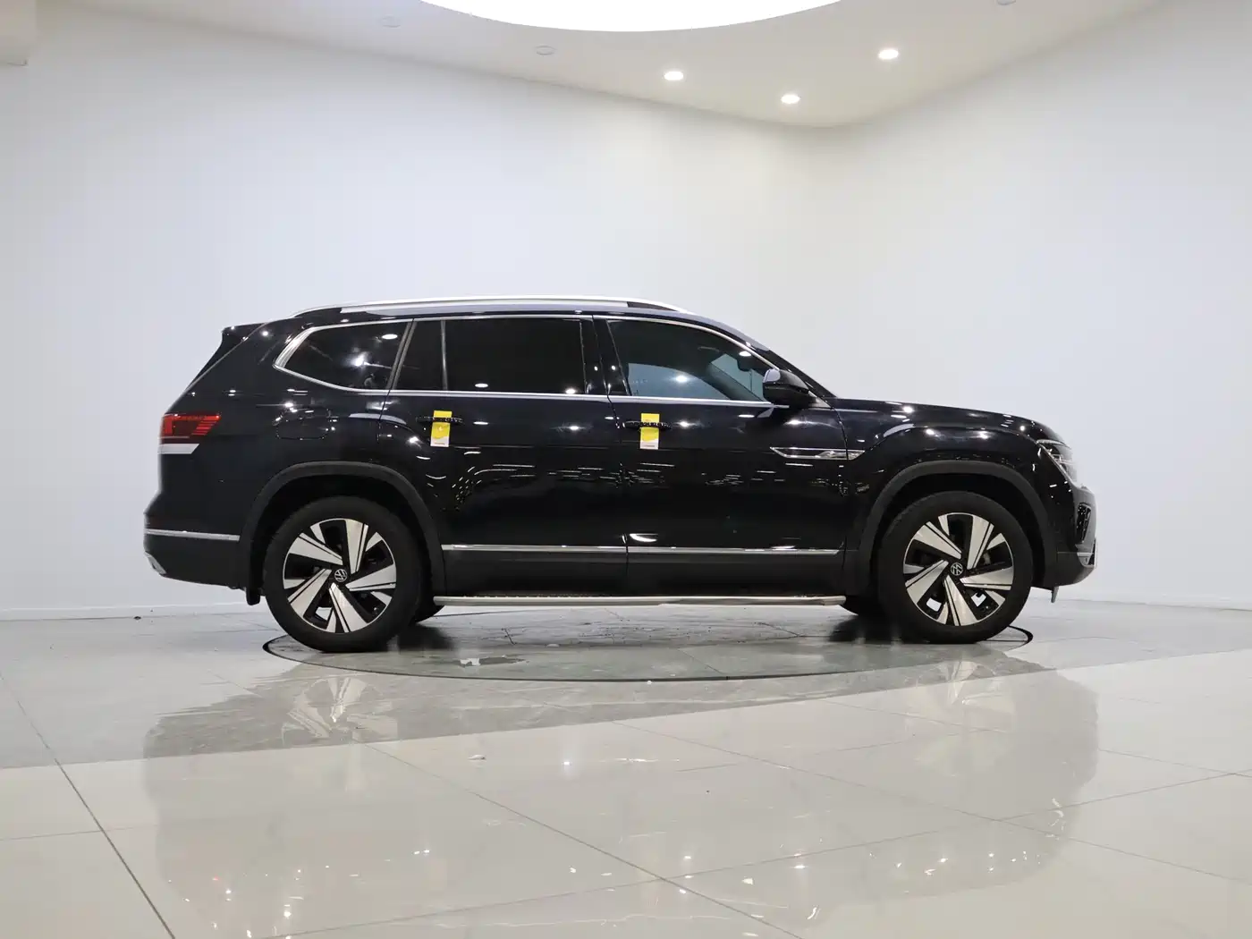 Volkswagen Teramont 2023 380TSI AWD Exclusive Luxury Edition фото 8