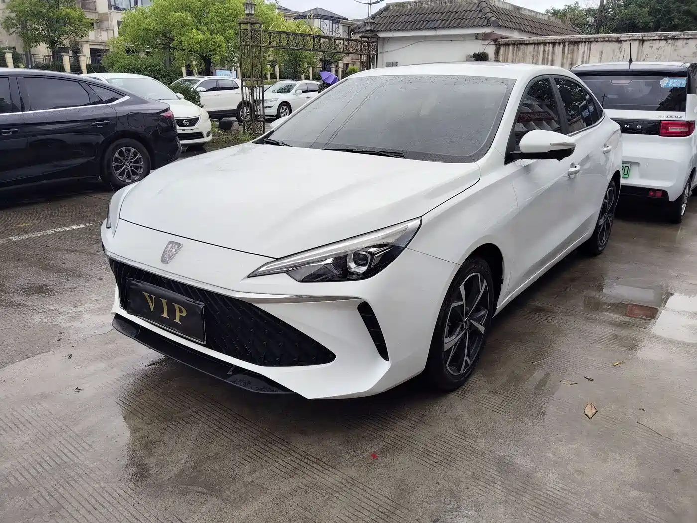 Roewe i5 2023 1.5L CVT Honor Edition