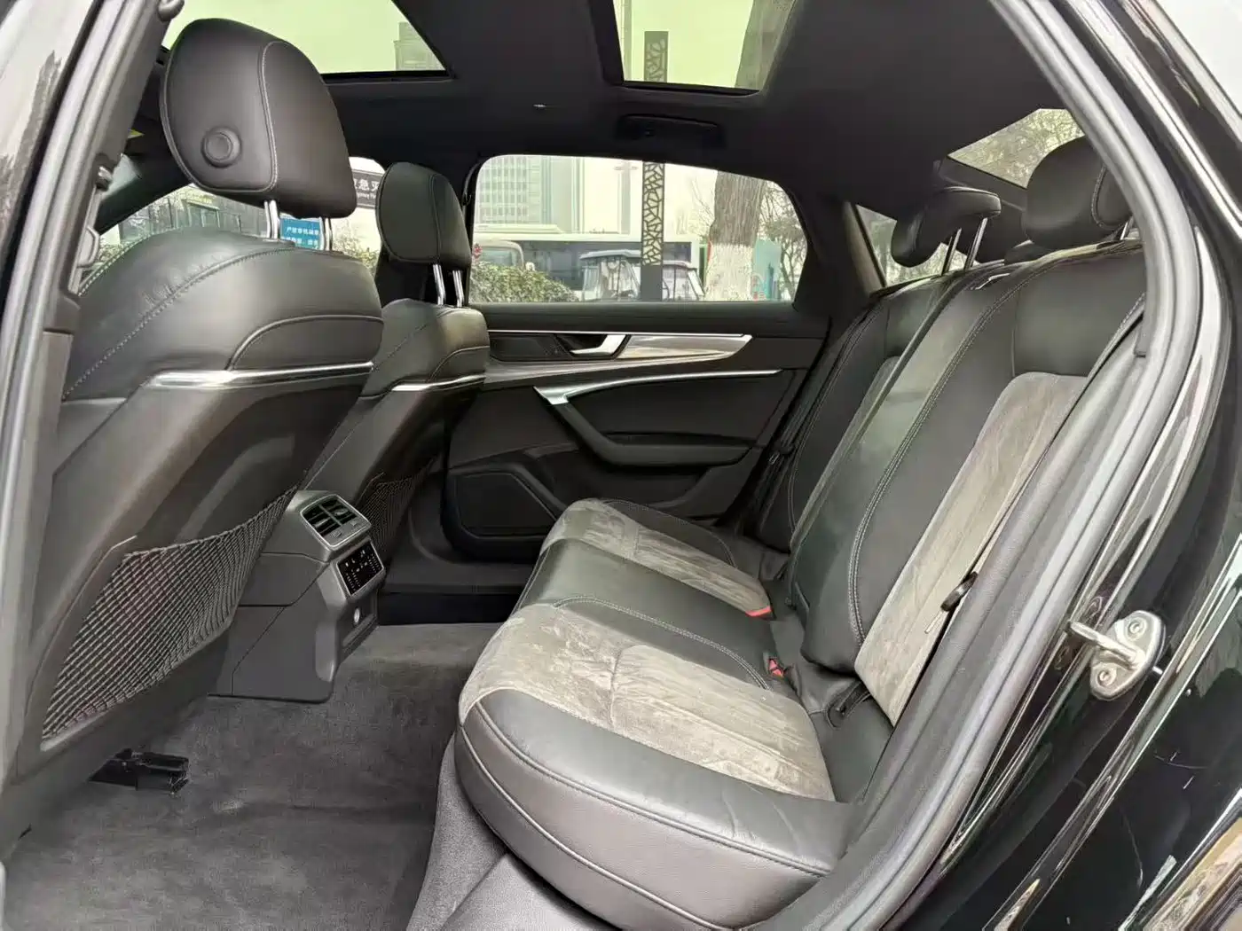 Audi A6L 2022 45 TFSI Premium Elegance фото 8