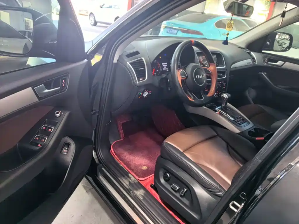 Audi Q5 2018 2017 Plus 40 TFSI Progressive