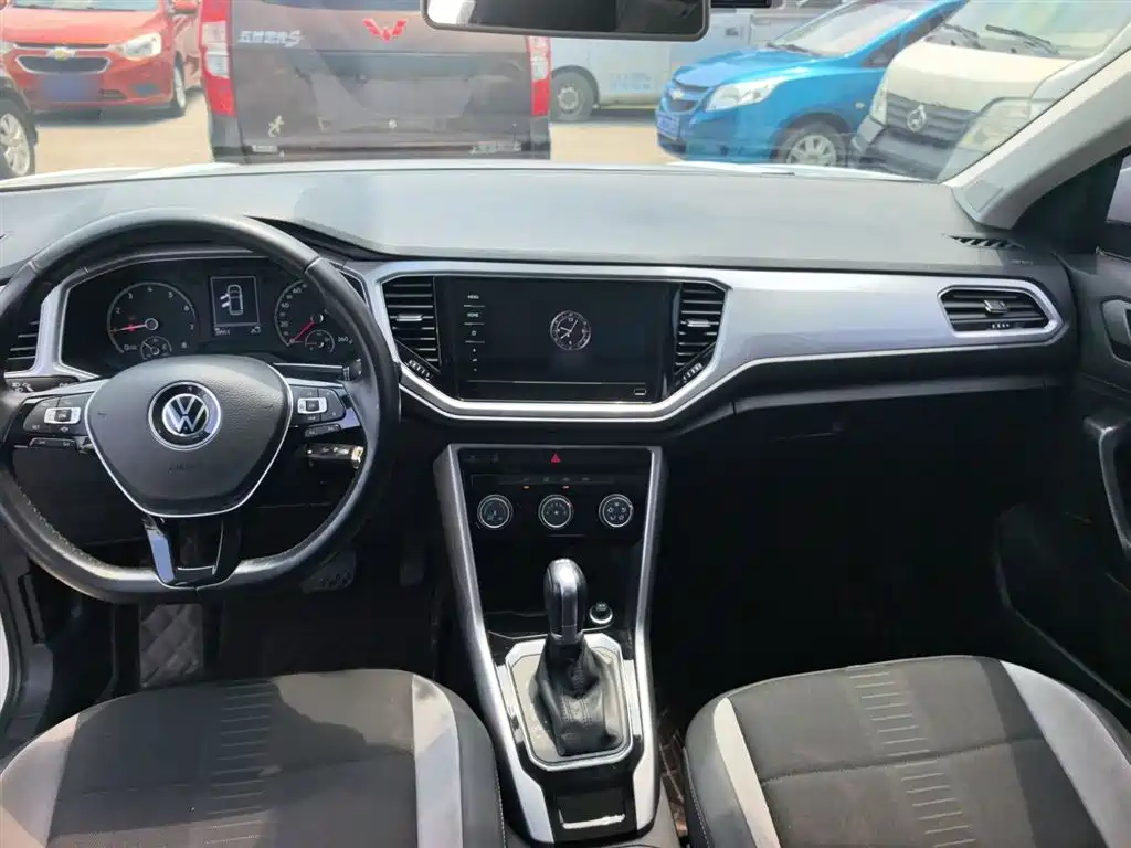 Volkswagen T-Roc, миниатюра 7