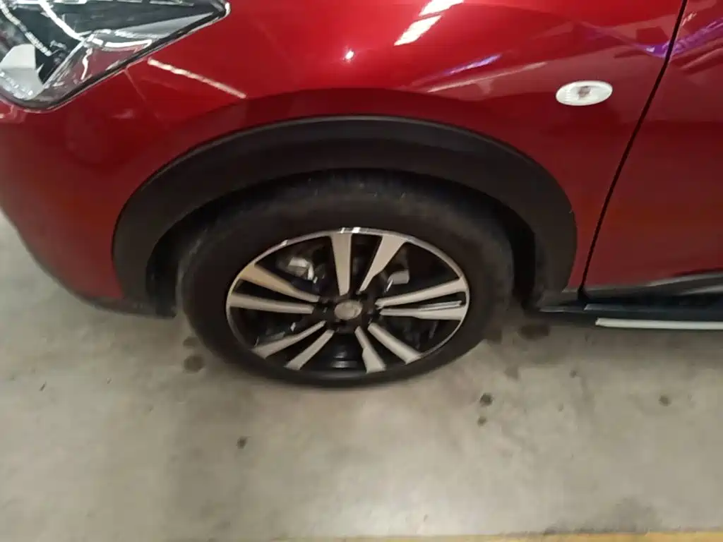 Nissan Kicks 2018 2017 1.5L CVT Cool Edition