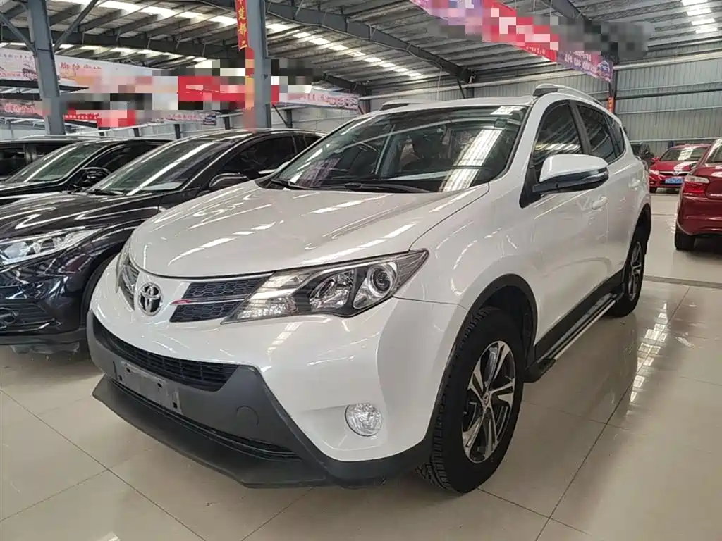 Toyota RAV4 Rongfang 2015 2.0L CVT 2WD Trend Edition