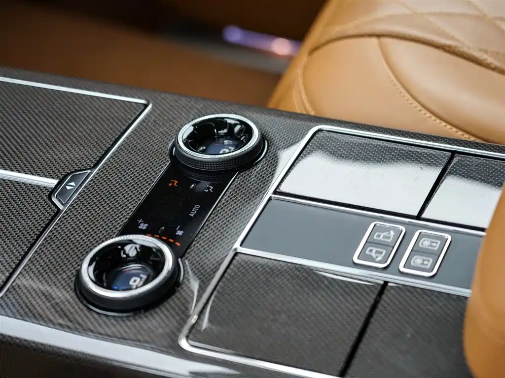 Land Rover Range Rover 2022 5.0 SC V8 565PS SVA Peak Collection Edition фото 17