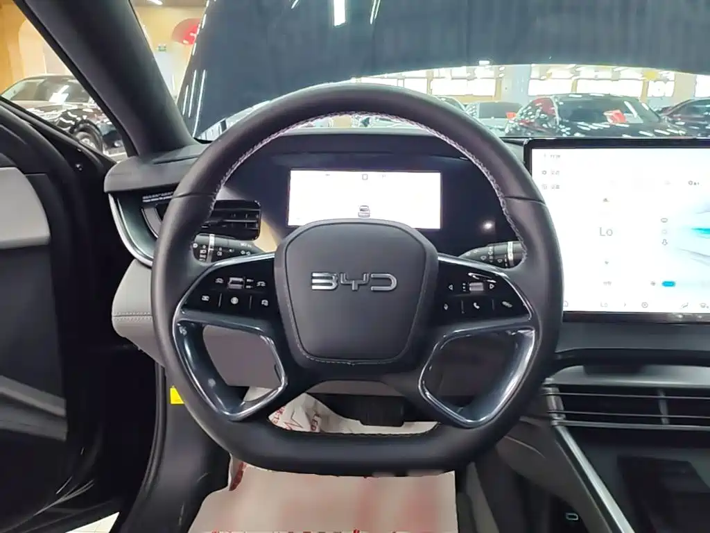 BYD Seal 07 DM-i 2025 2025 Model DM-i 1.5L 125km Elite