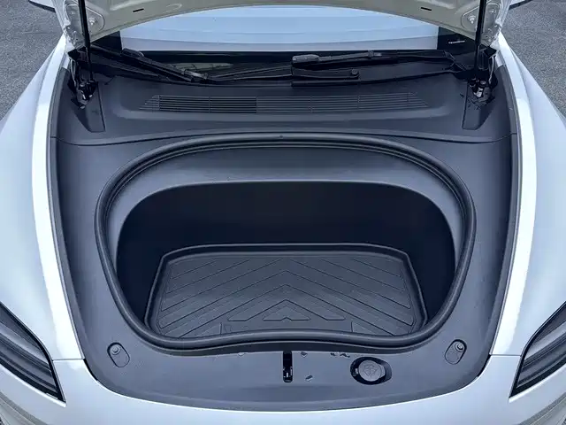Tesla Model 3 2026 2025 Model Rear-Wheel Drive Edition