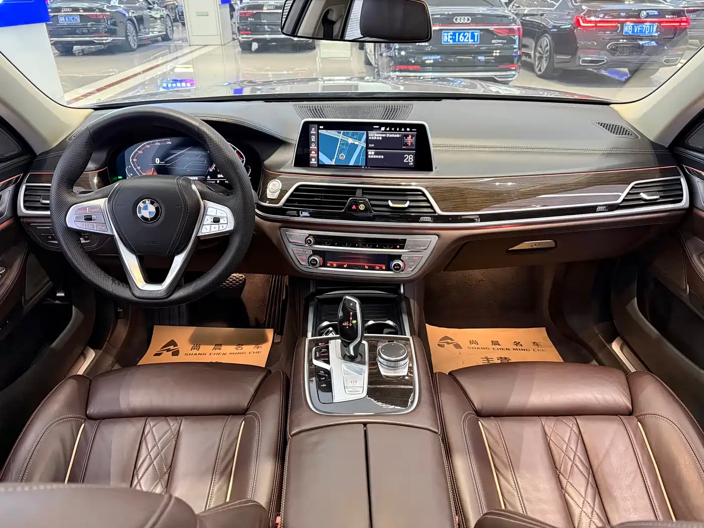 BMW 7 Series 2019 730Li Luxury Package фото 7