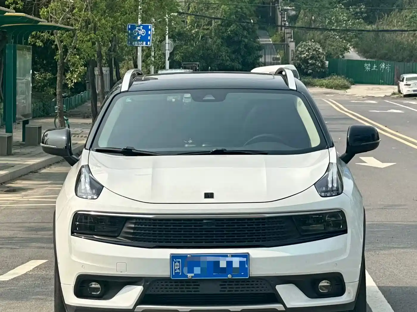 Lynk & Co 01 2019 2.0T AWD Pro Edition China VI фото 2