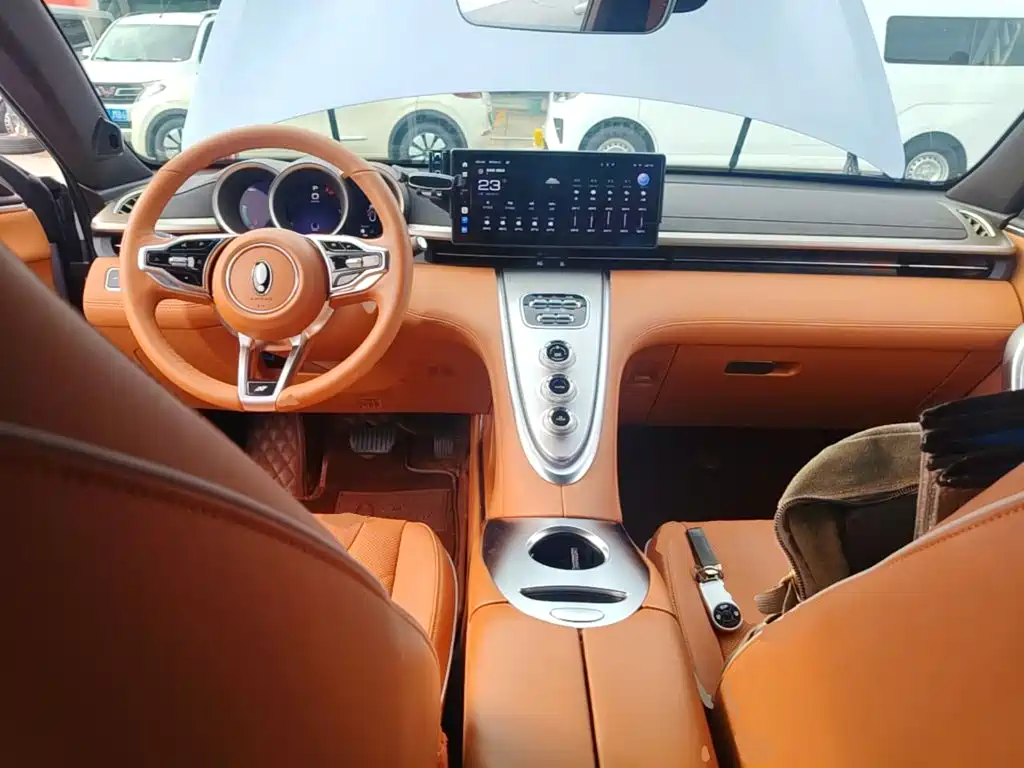 Ora Lightning Cat 2022 2022 555km Premium Edition
