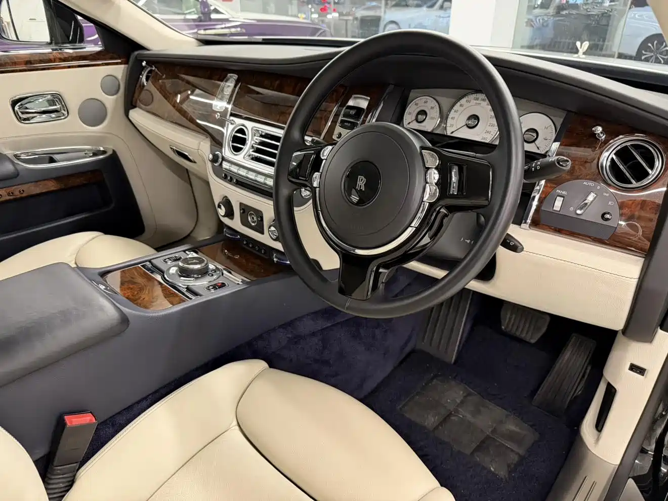 Фото 5 - Rolls-Royce Ghost