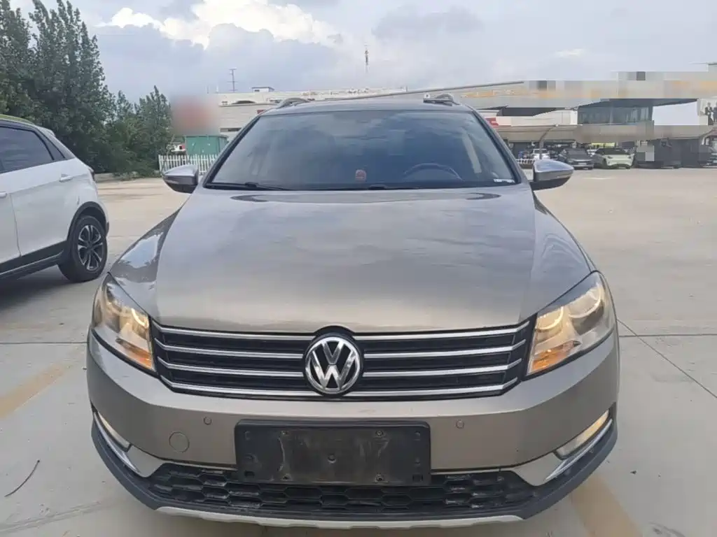 Volkswagen Magotan (Import) 2014 2012 Wagon 2.0TSI 4WD Comfort