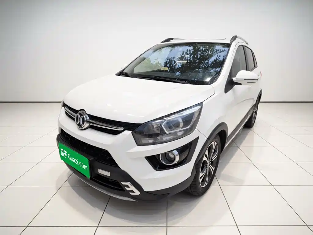 BAIC Senova X25 2016 2015 1.5L Automatic Elite