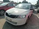 صورة 1 - Škoda Rapid