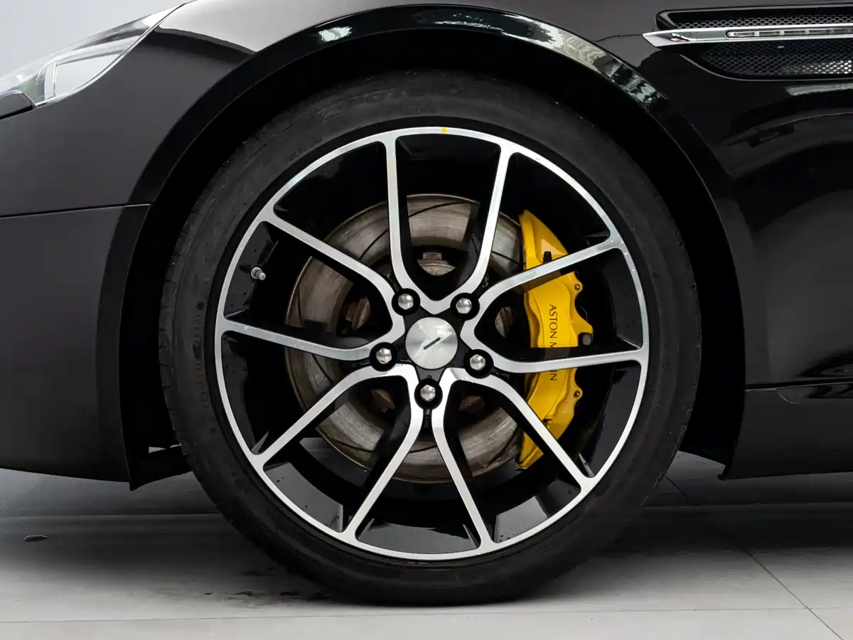 Aston Martin Rapide 2013 2013 6.0L S