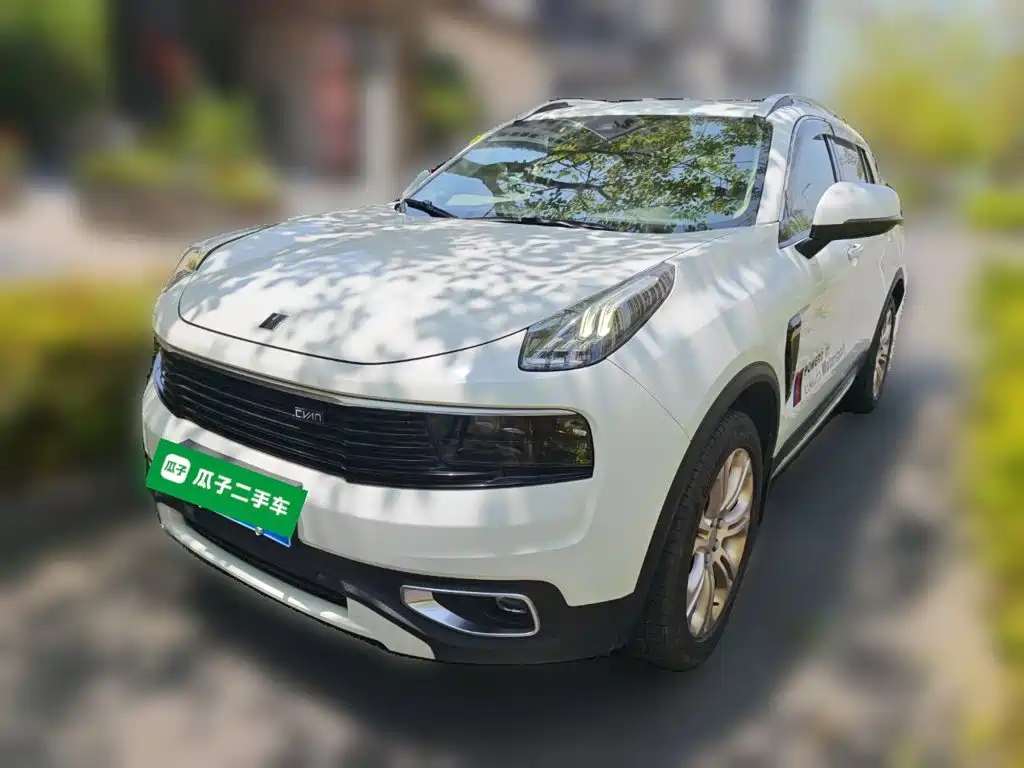 Lynk & Co 01 2017 — пригон из Китая