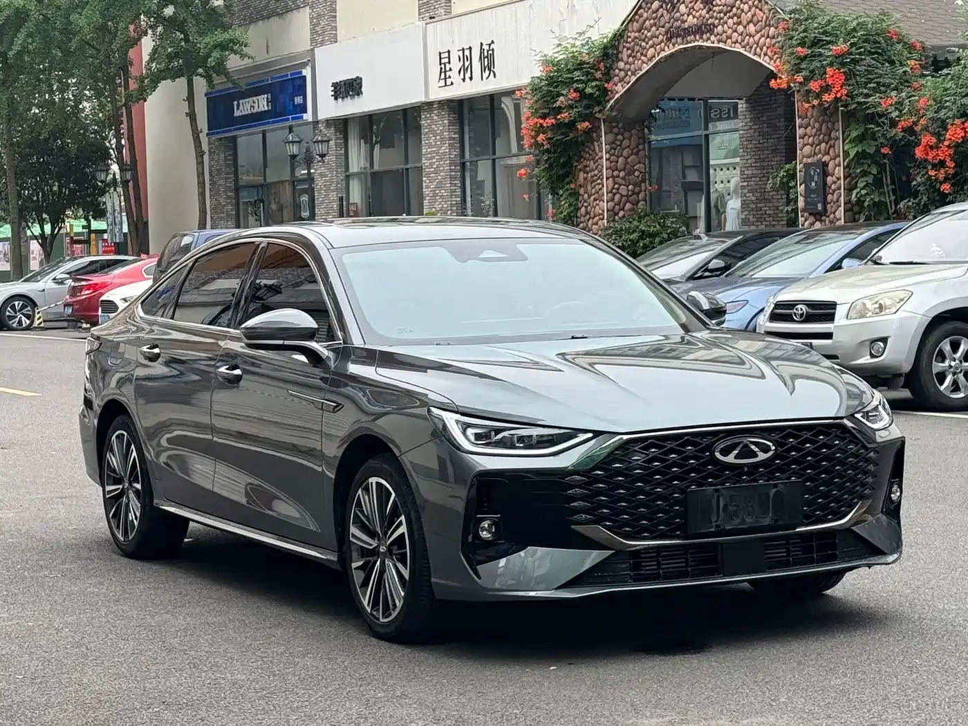 Chery Arrizo 8 PRO 2025 2025 Pro 1.6T Luxury Model+
