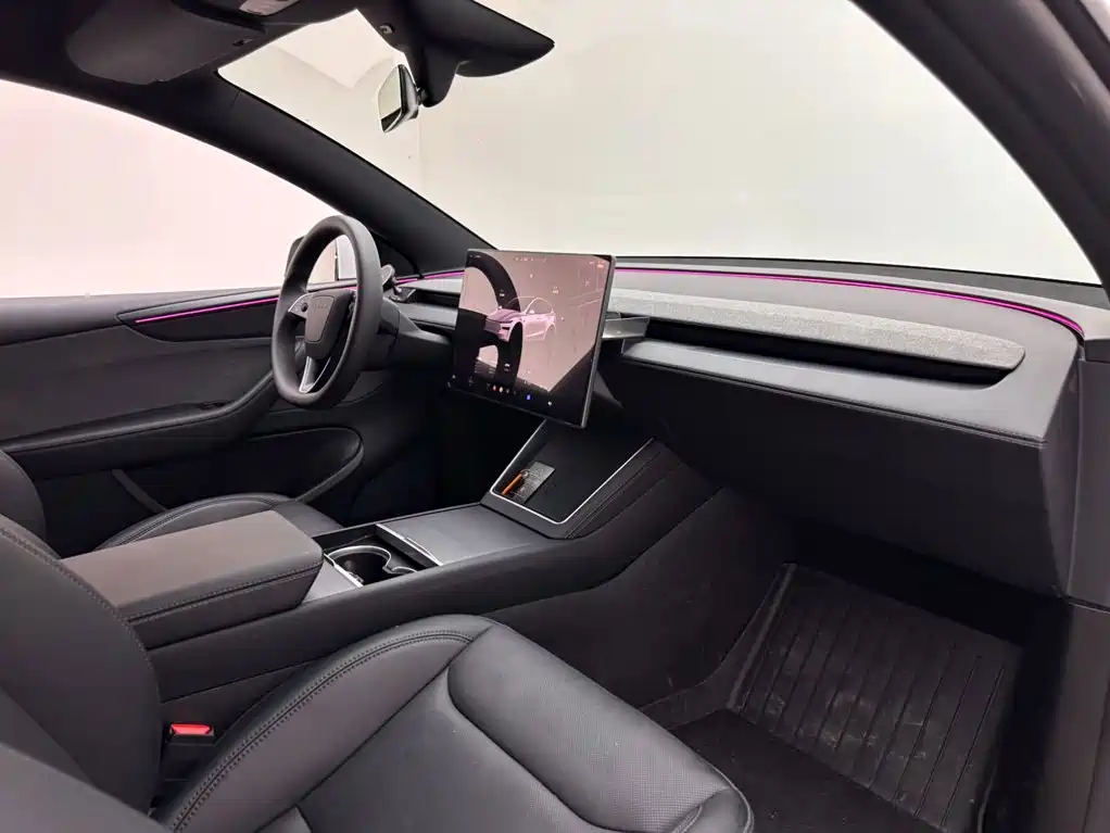 Tesla Model Y 2026 2026 Facelift Long Range Rear-Wheel Drive