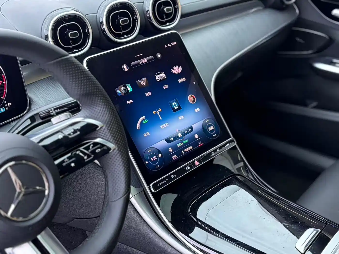 Mercedes-Benz C-Class 2022 C 200 L Sport Version фото 11