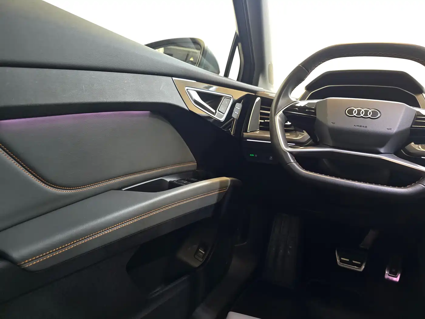 Audi Q4 e-tron 2024 40 e-tron Creation Edition фото 12