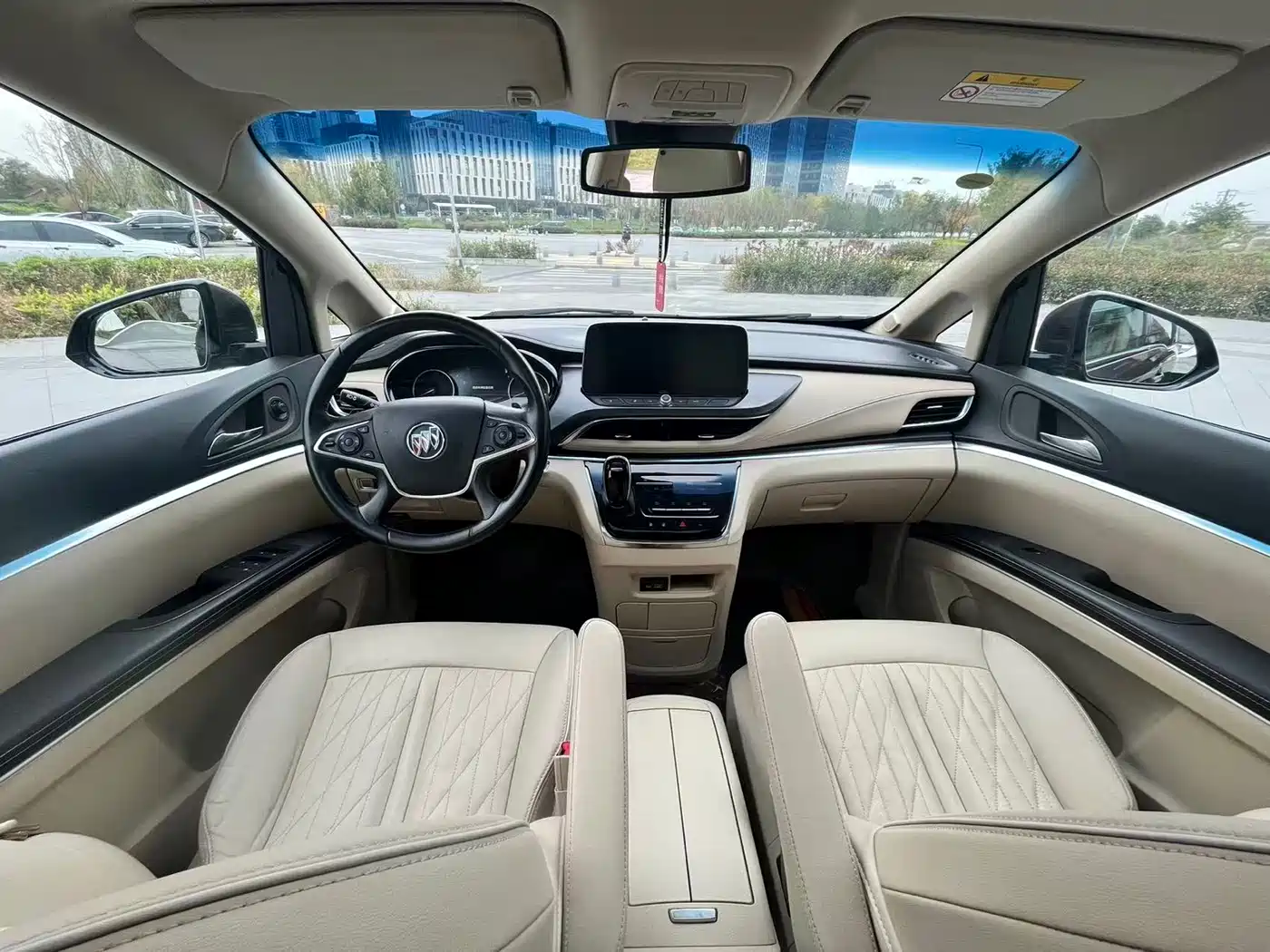 Buick GL8 2023 Land Business Class 652T Luxury фото 5