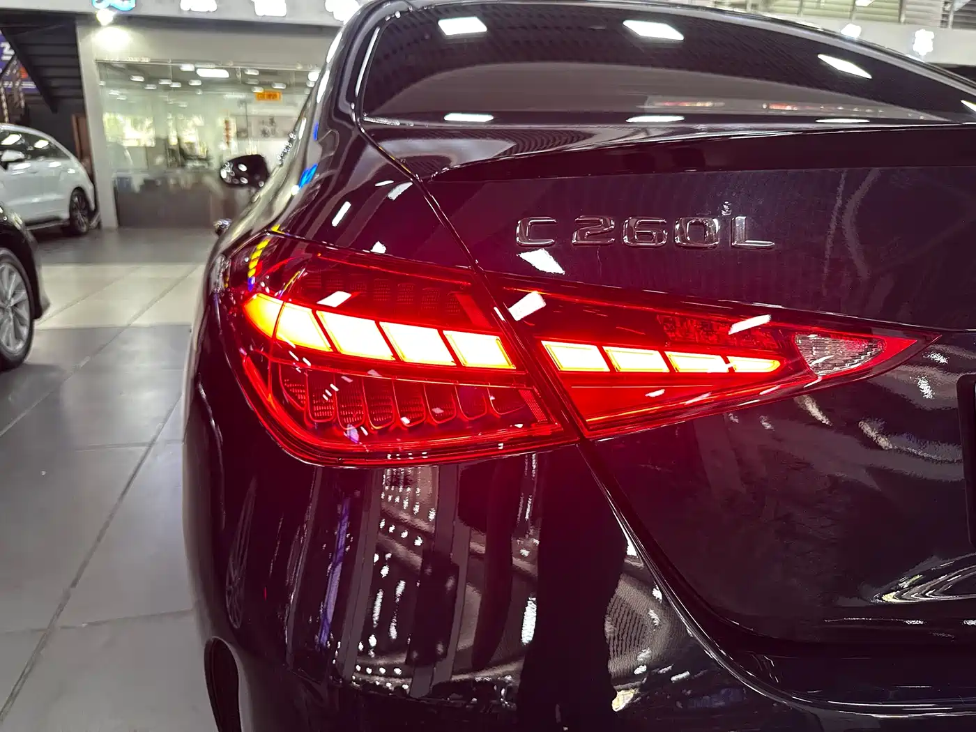 Mercedes-Benz C-Class 2025 Facelift C 260 L Night Sport Edition фото 13