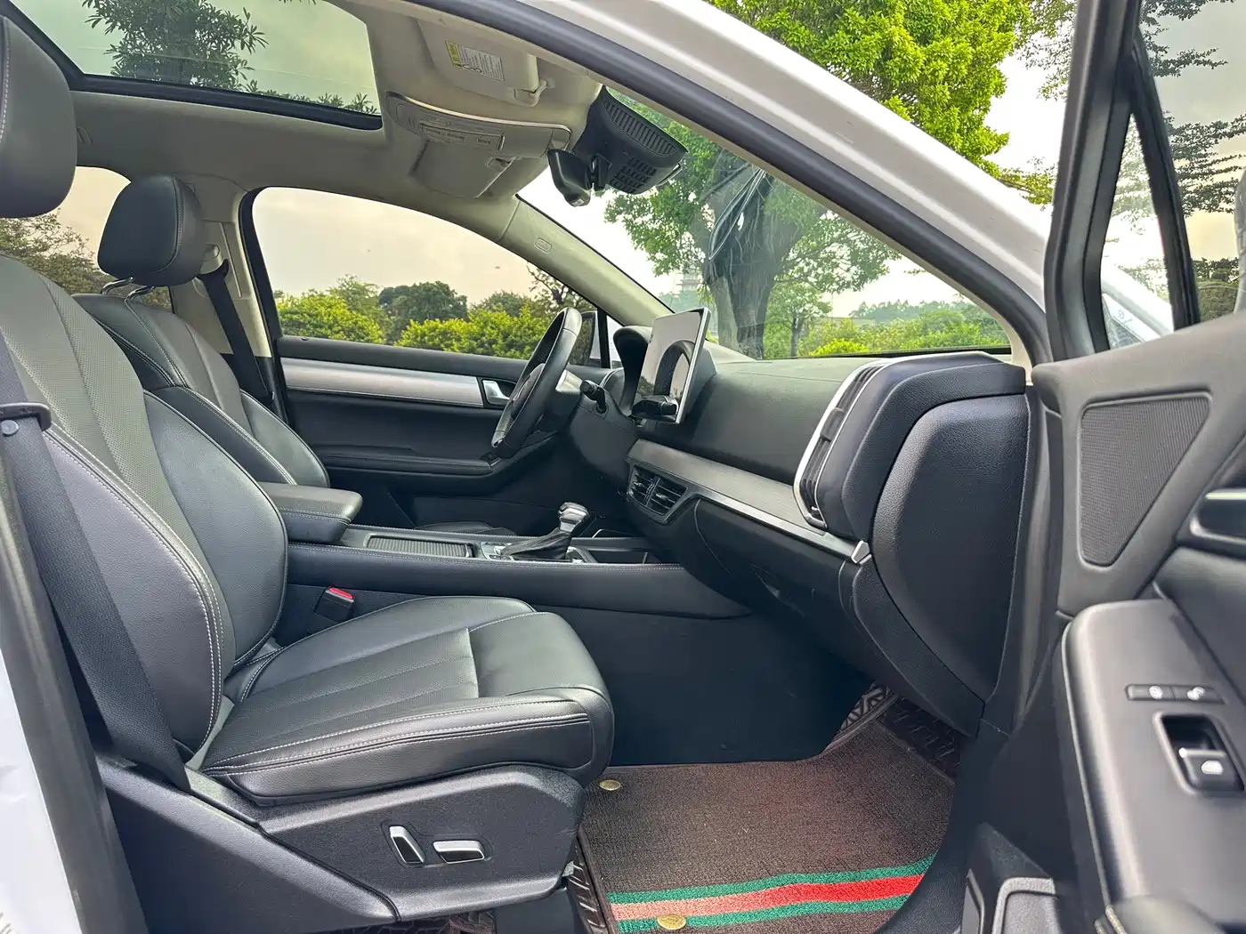 BYD Tang 2020 2019 2.0T Automatic Smart Connect Honor 7-seater China VI