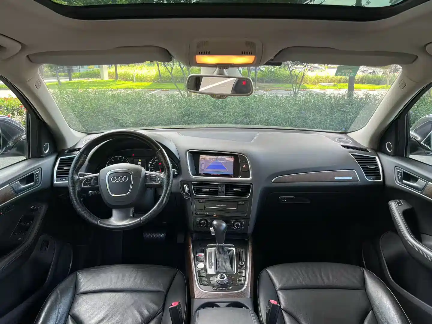 صورة 8 - Audi Q5 (Import)