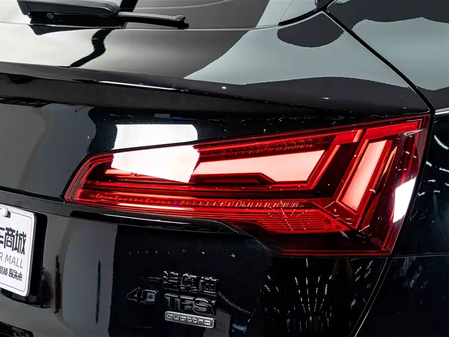 Фото 8 - Audi Q5L Sportback