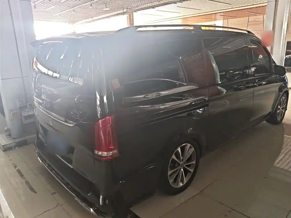 Mercedes-Benz V-Class 2021 V 260 Pilot Edition фото 7