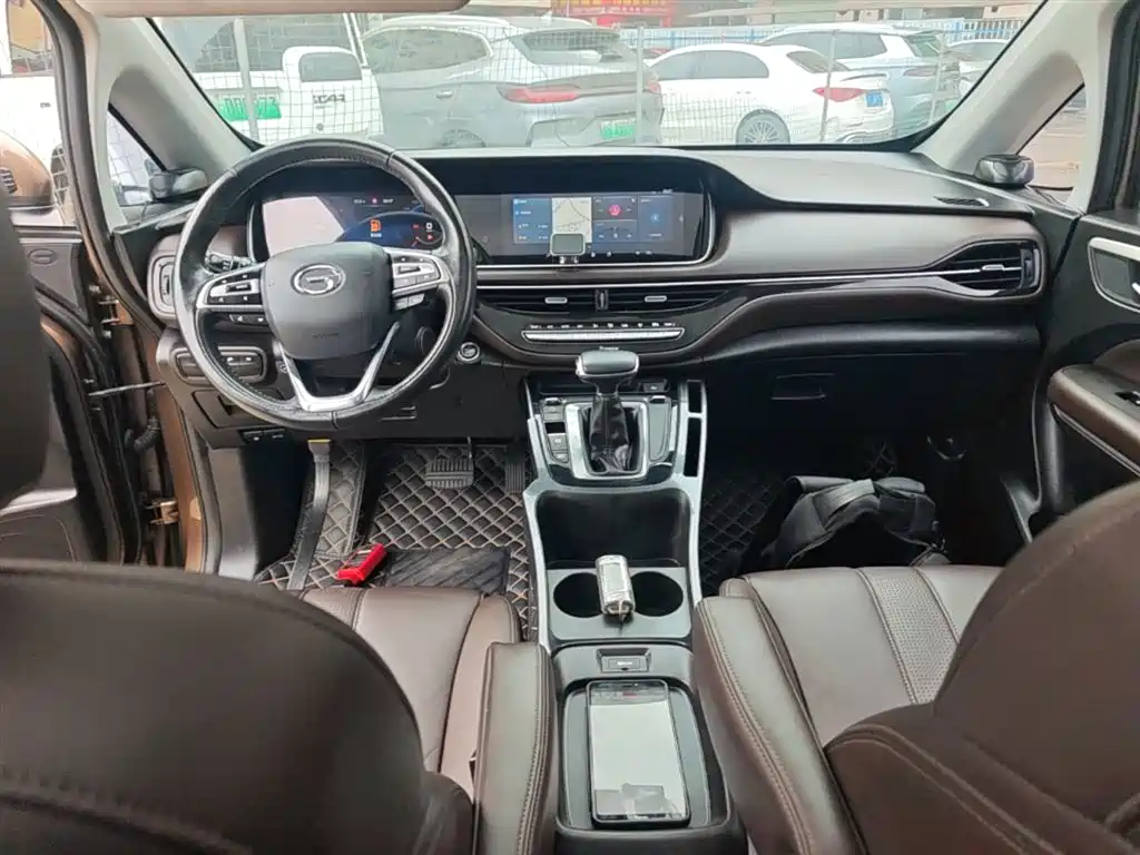 GAC Trumpchi Trumpchi M6 2019 270T Automatic Premium (7-seater) China V фото 10