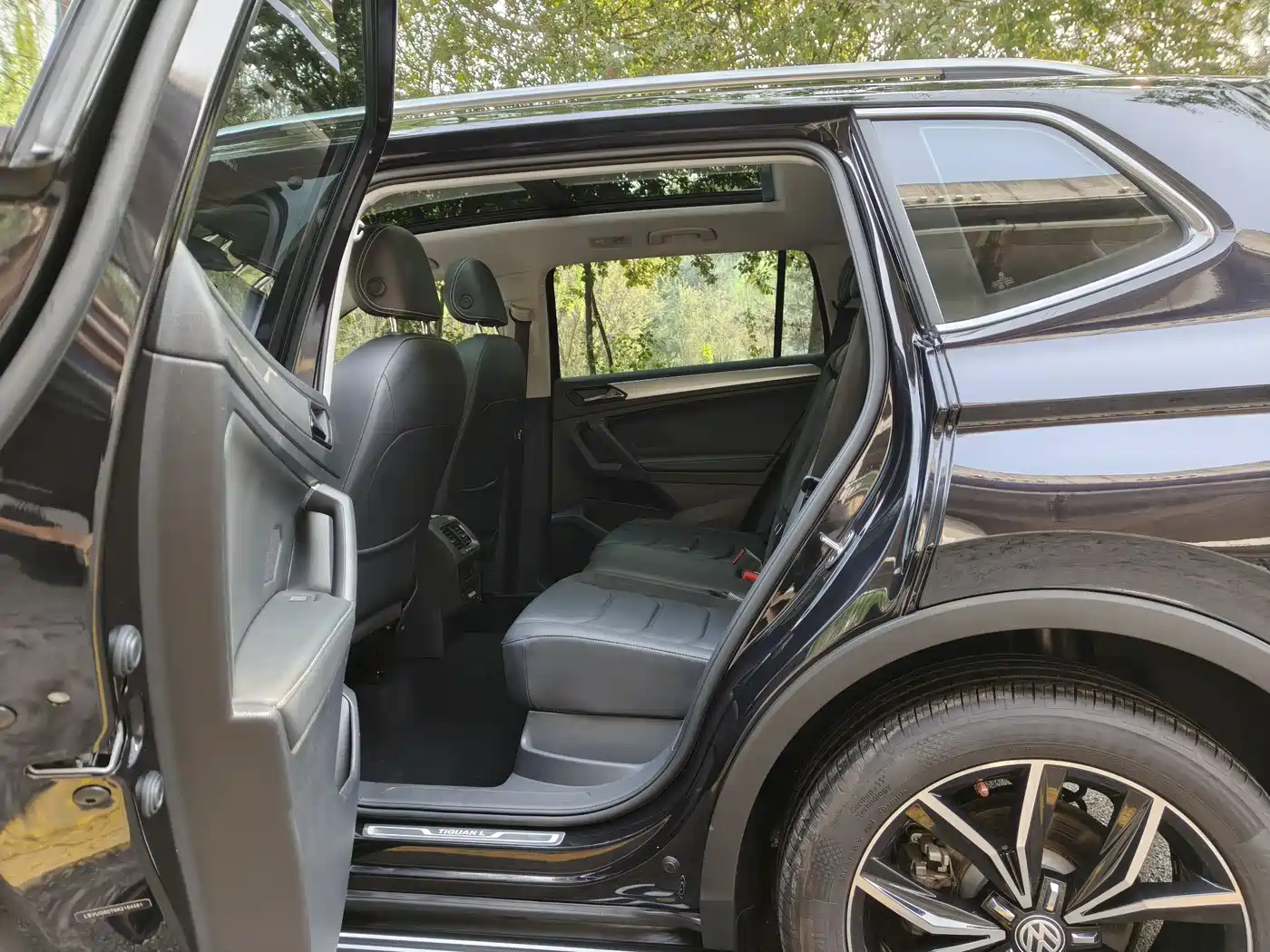 Volkswagen Tiguan L 2020 330TSI Auto 2WD Smart Luxury China VI фото 8