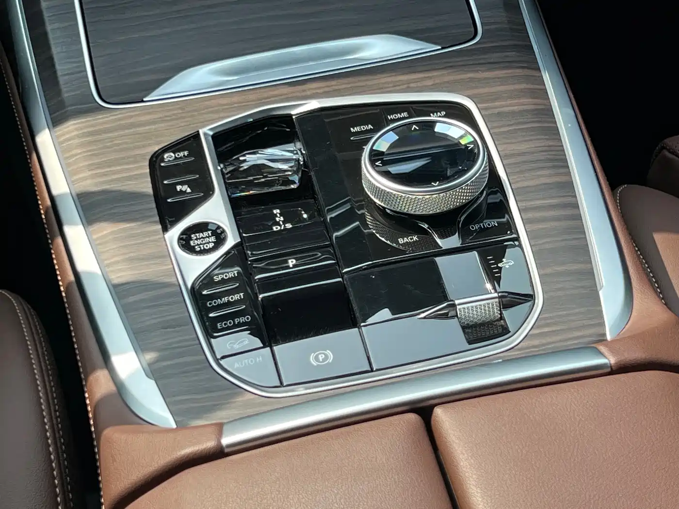 BMW X7 2023 xDrive40i Leading Luxury Package фото 13