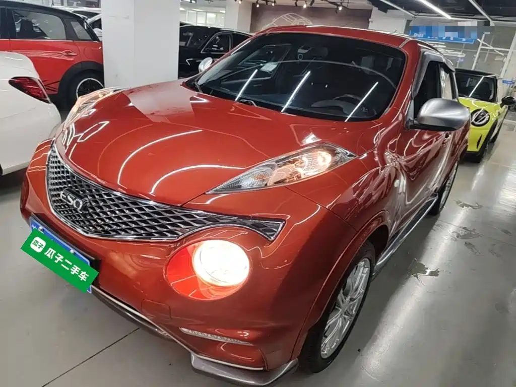 2019 Infiniti ESQ