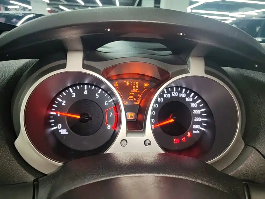 Infiniti ESQ 2019 2014 1.6L Free Edition