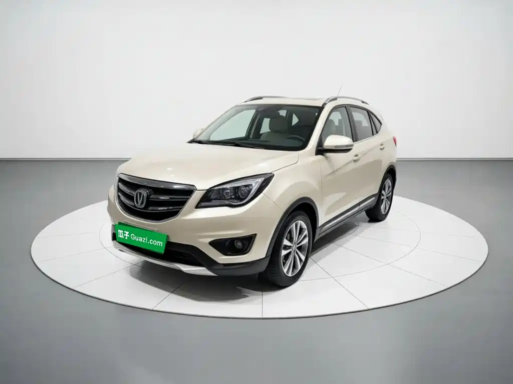 Фото 1 - Changan CS35