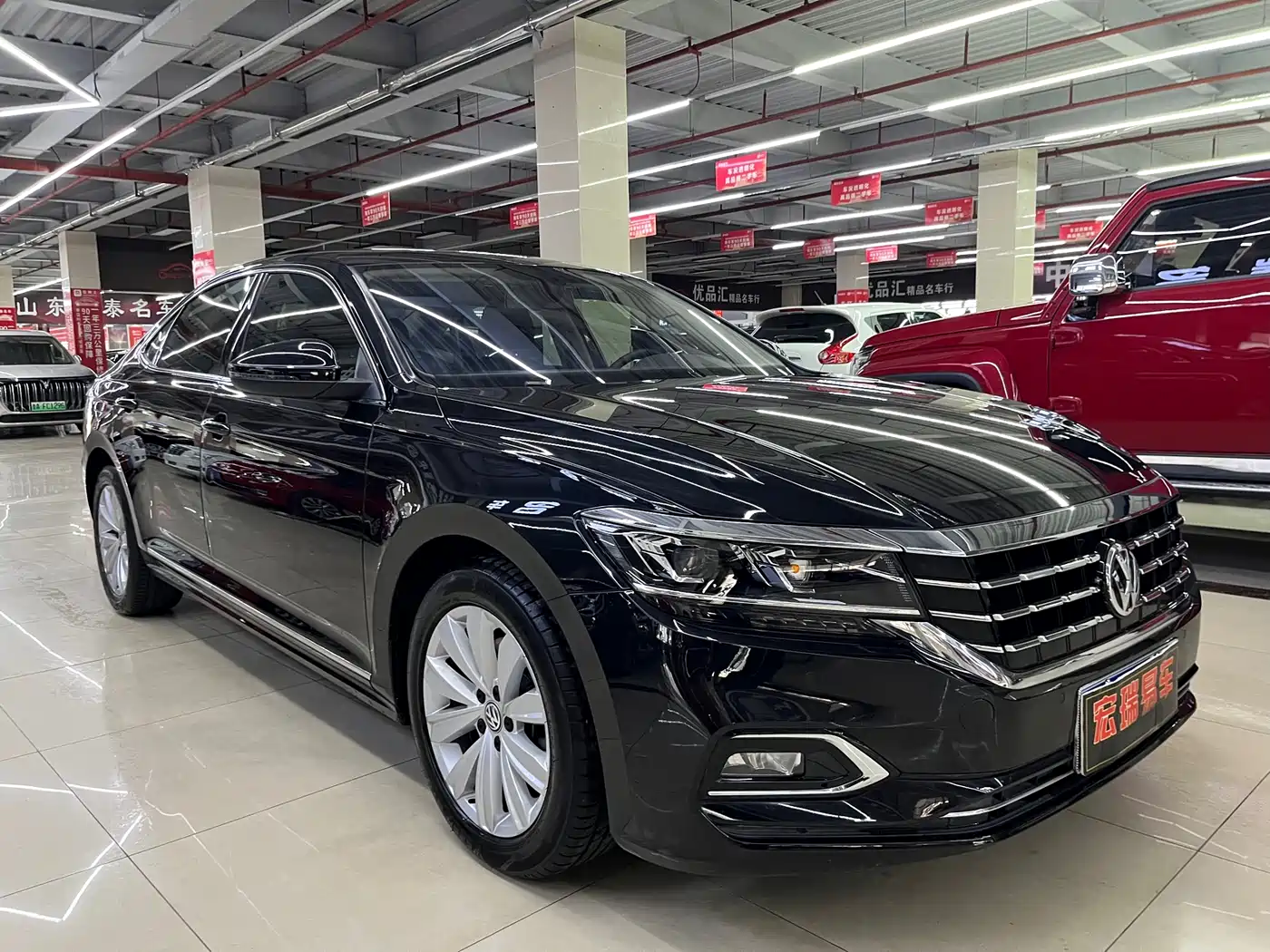Volkswagen Passat 2019 330TSI Elite Version China VI фото 3