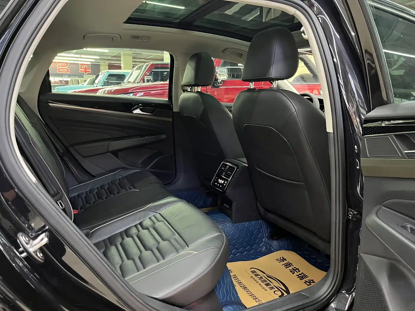 Volkswagen Passat 2019 330TSI Elite Version China VI фото 16