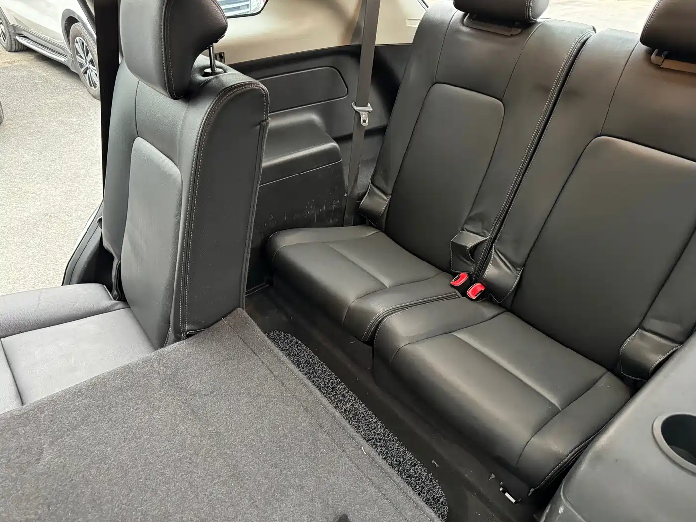 Chevrolet Captiva 2012 2.4L 4WD Flagship Edition 7-Seater фото 21