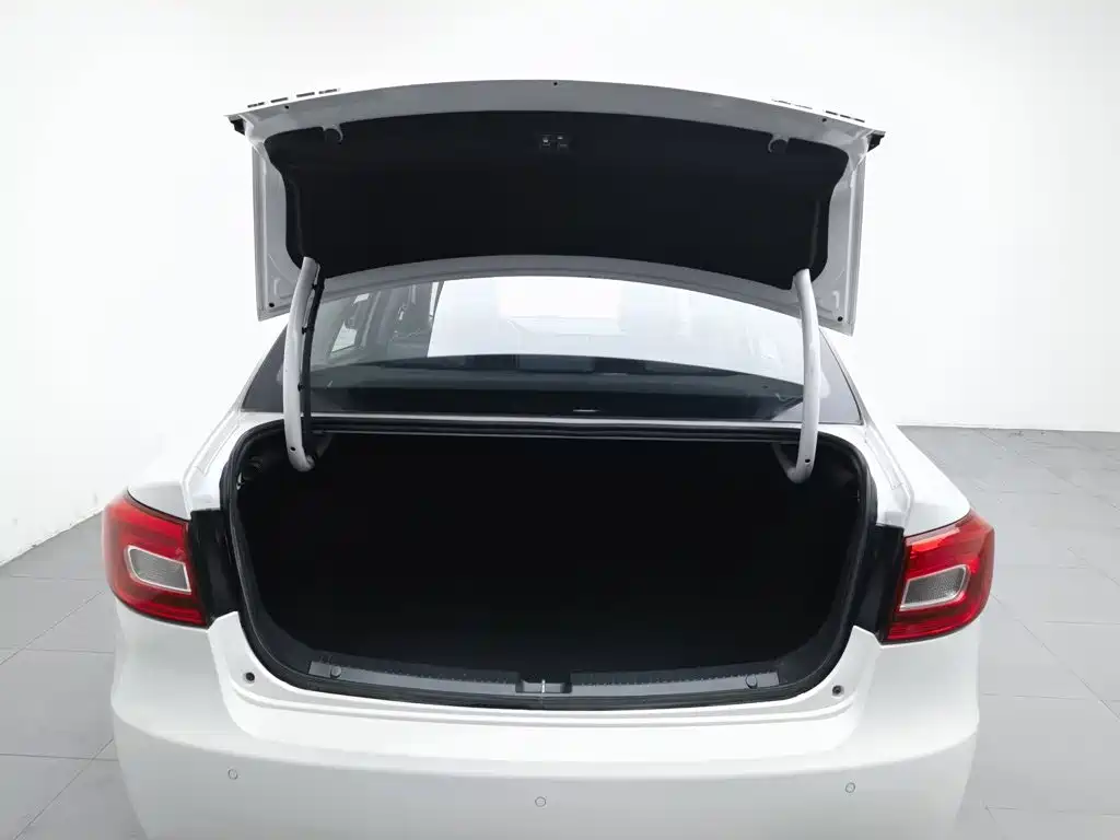 Besturn B30 2016 2016 1.6L Manual Premium Model
