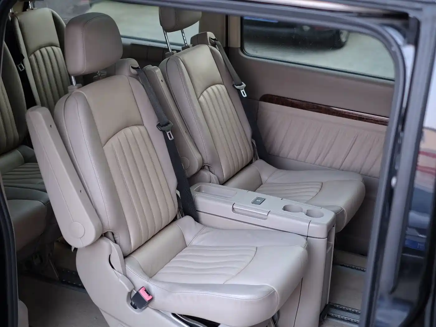 Mercedes-Benz Viano 2010 2010 2.5L Prestige Edition