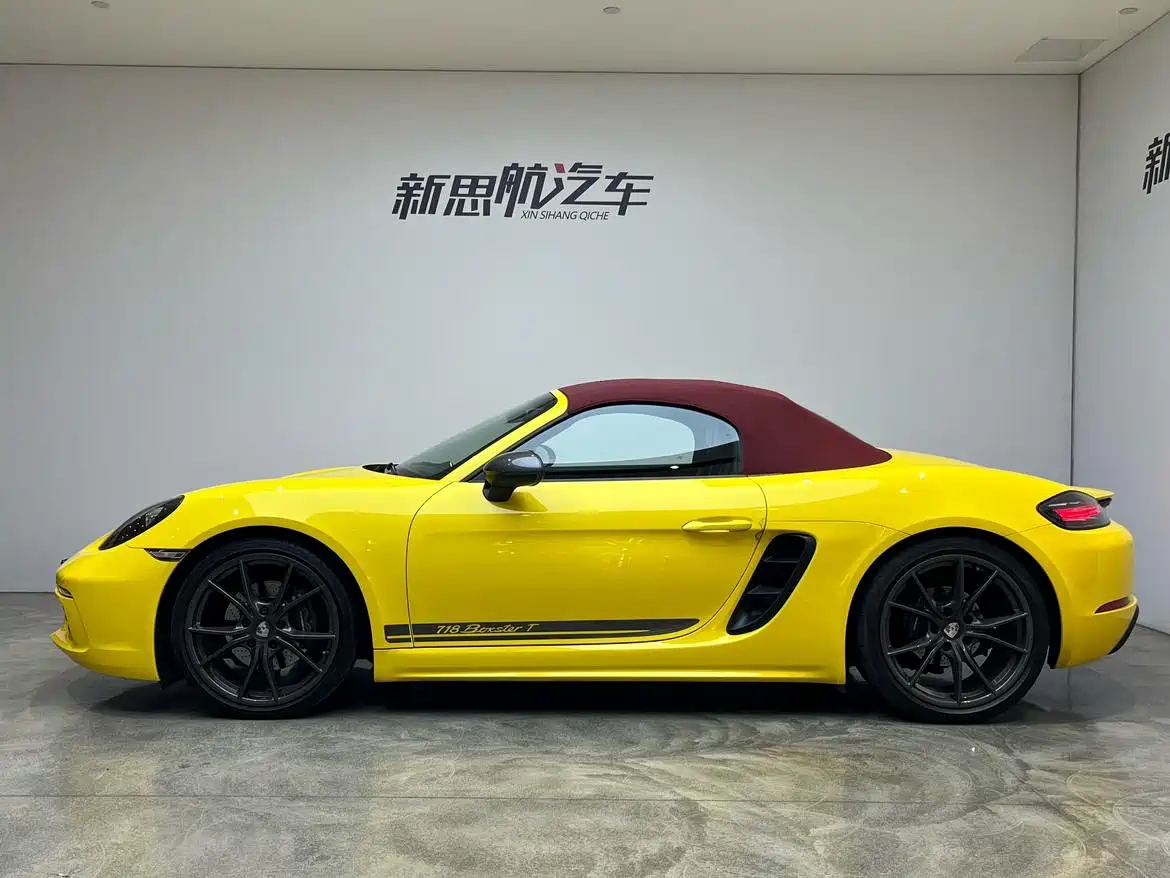 Porsche 718 2019 Boxster T 2.0T фото 6