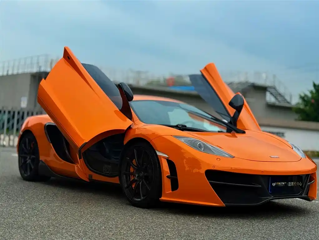McLaren 12C 2014 2013 3.8T COUPE 50th Anniversary Edition