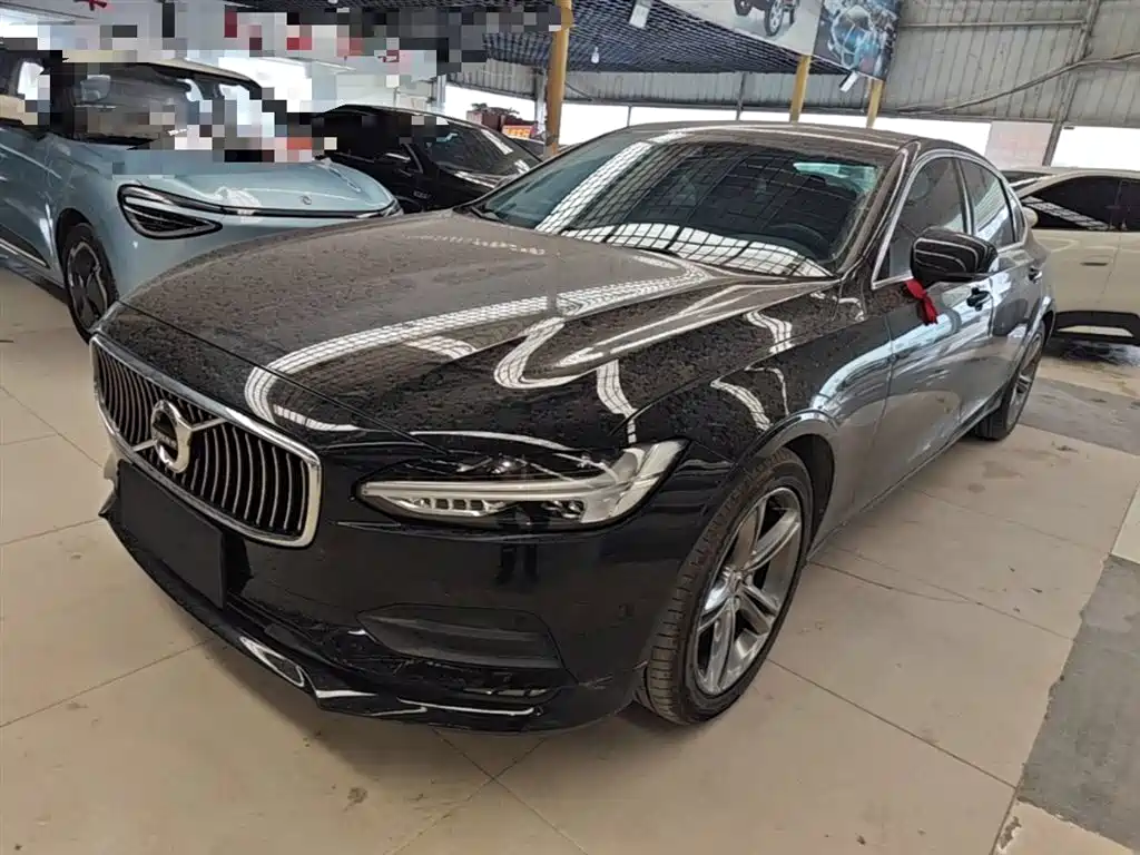 Volvo S90 2018 — пригон из Китая