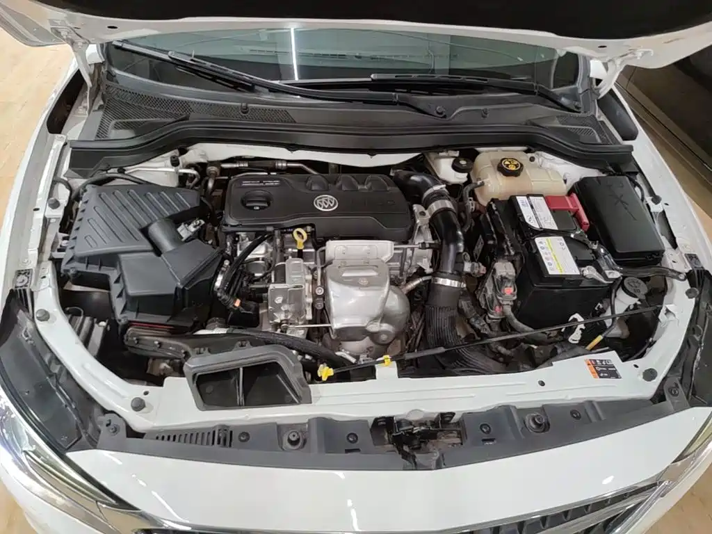 Фото 20 - Buick Excelle