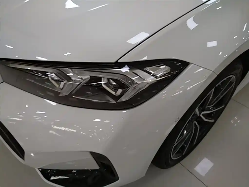 BMW 3 Series 2025 325Li M Sport Package фото 24