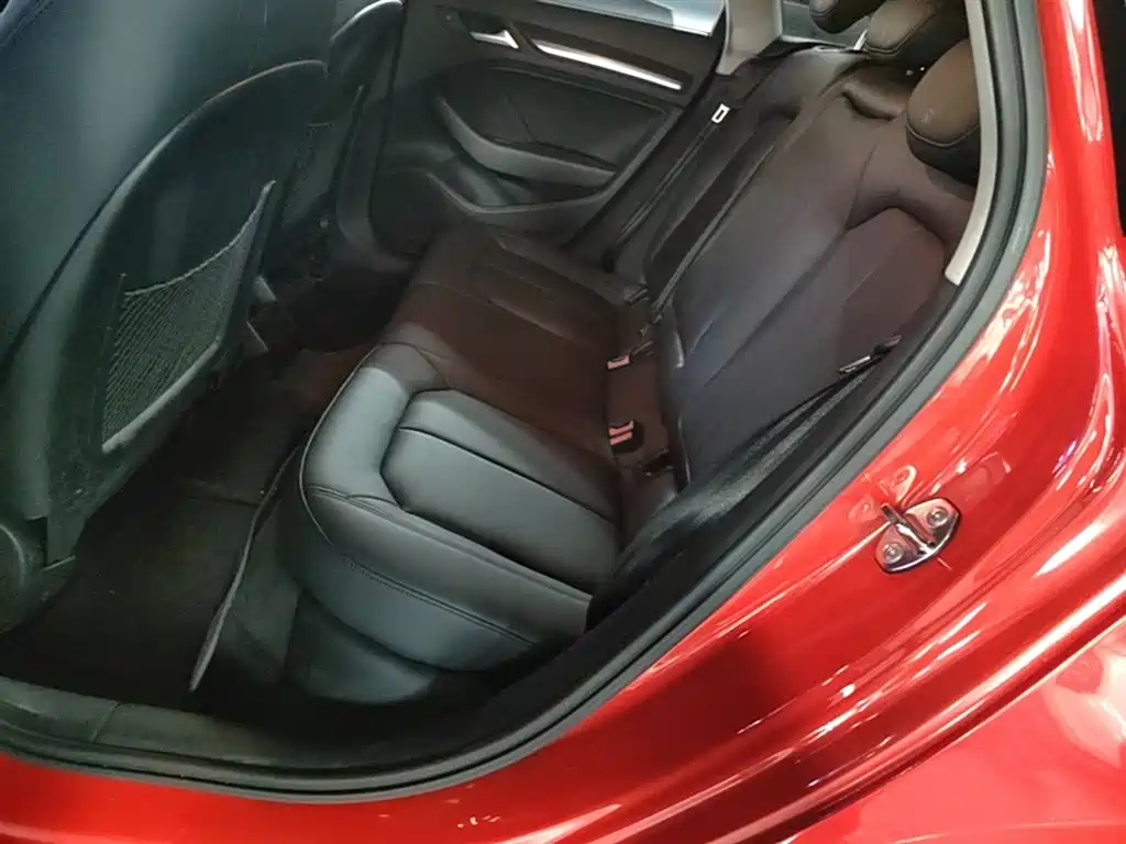 Audi A3 2014 Sportback 35 TFSI Automatic Fashion фото 17
