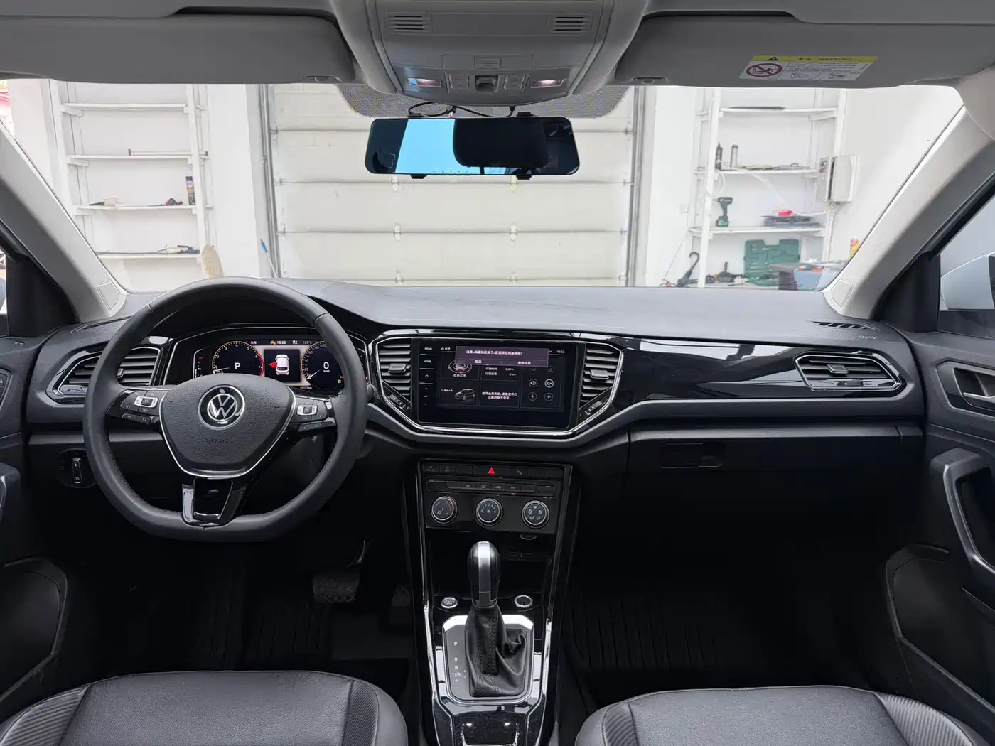 Volkswagen T-ROC 2022 280TSI DSG 2WD Comfort PLUS фото 13