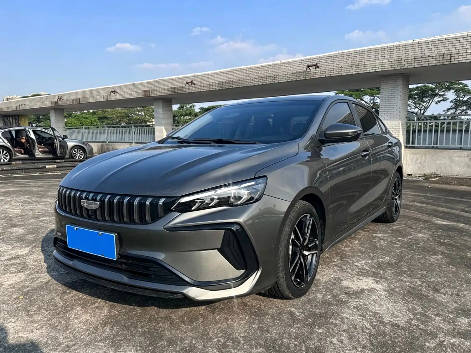 Фото 1 - Geely Binrui