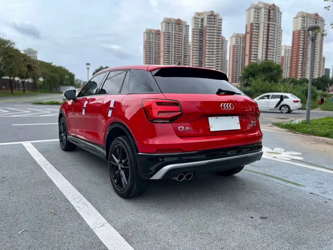 Audi Q2L 2018 35 TFSI Launch Exclusive Edition China VI фото 8